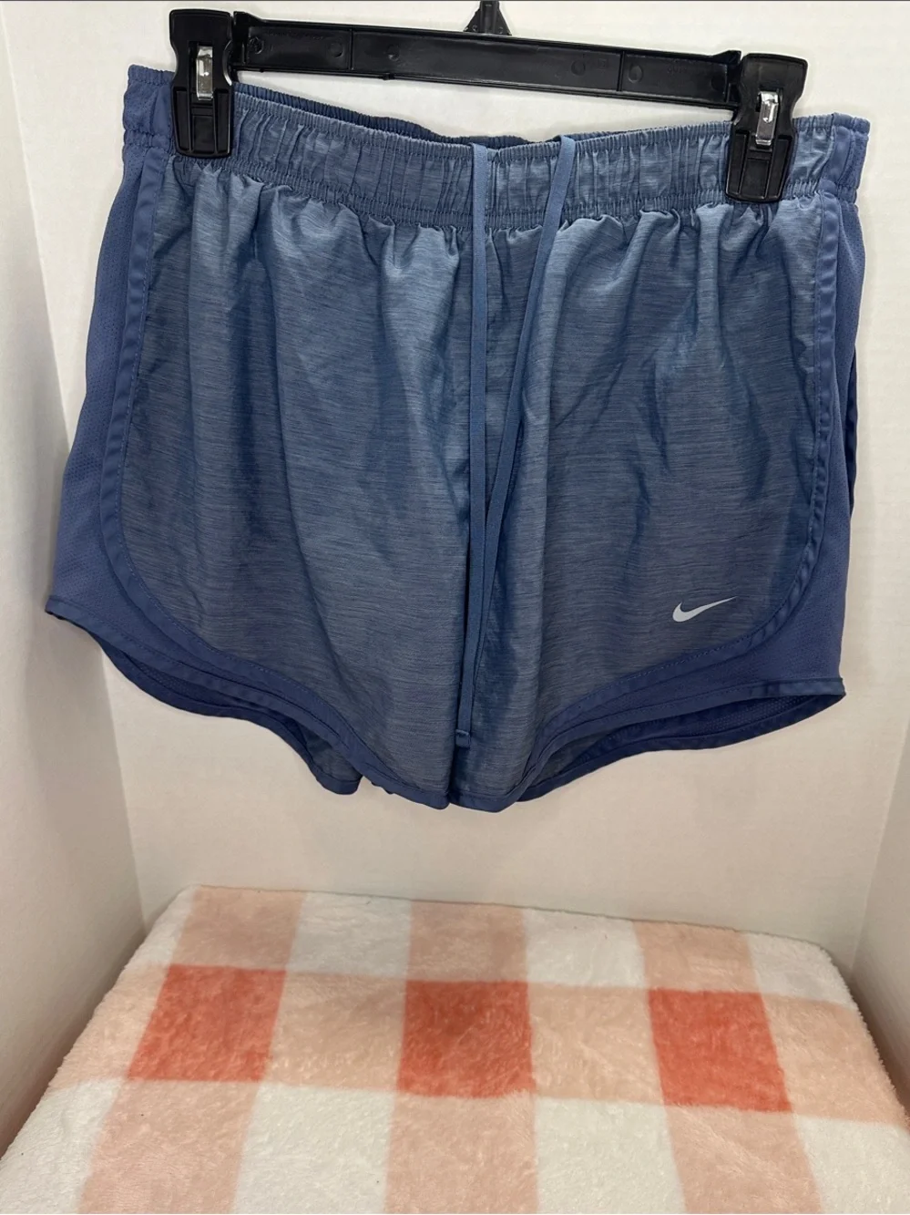 Nike Women’s lite Navy Athletic Running Shorts size XL